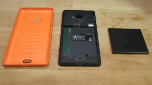 Microsoft-Lumia-535-Orange-V-razobrannom-vide