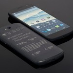YotaPhone 2 выходит на американский рынок