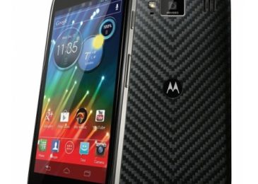 Обзор смартфона Motorola Razr HD